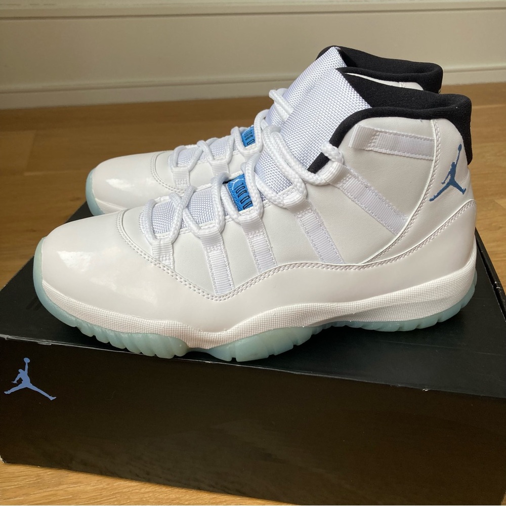 Air Jordan 11 Retro “Legend Blue” 2014 Sneakers